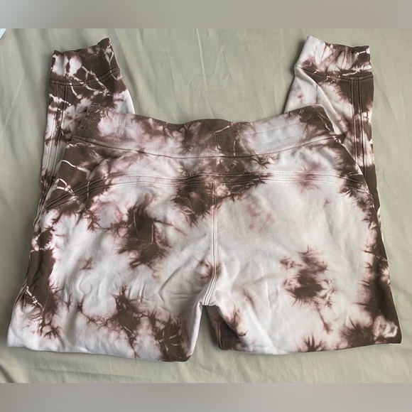 Lululemon Warm Down Jogger, Size 12 - Picture 3 of 10